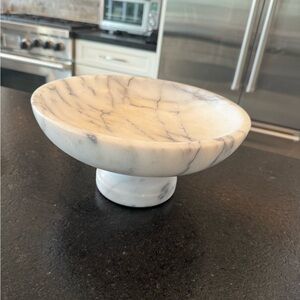Crate and Barrel Marble Footed Bowl